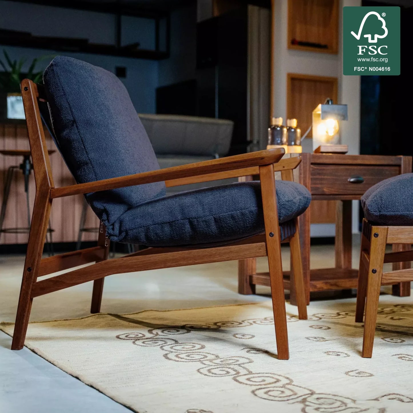 Mid Century Lounge Chair