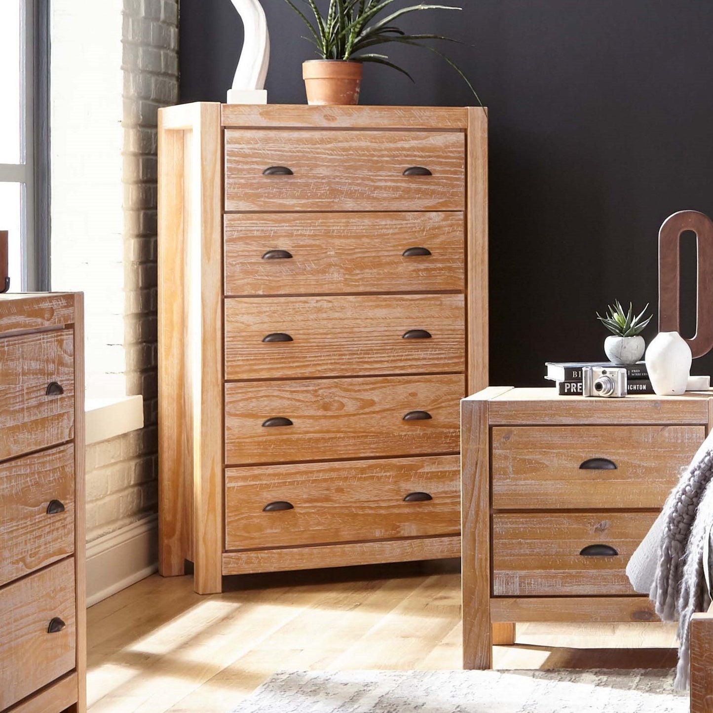 Montauk Bedroom + Living Room Set