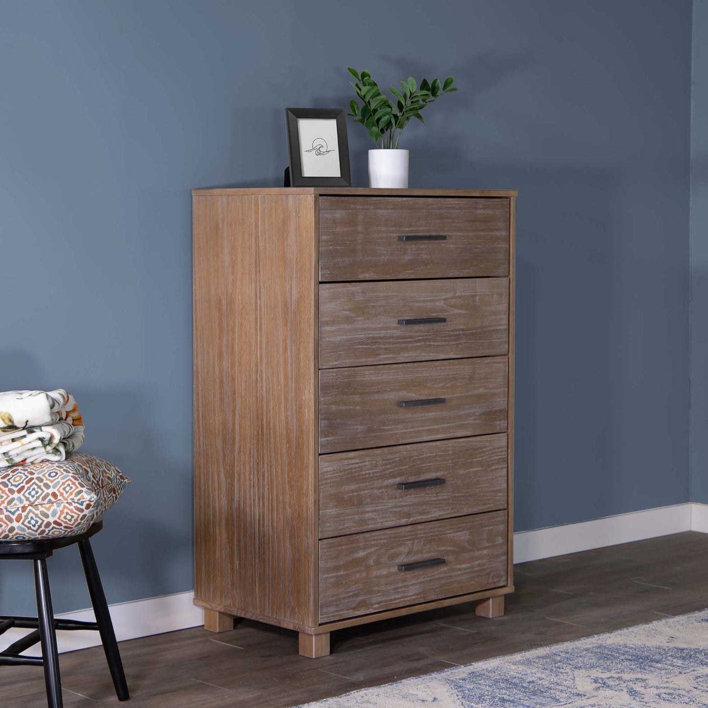 Loft 5-Drawer Chest