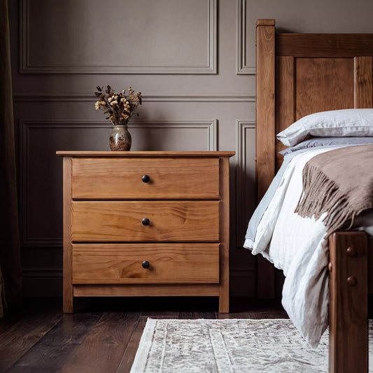 Shaker 3-Drawer Nightstand