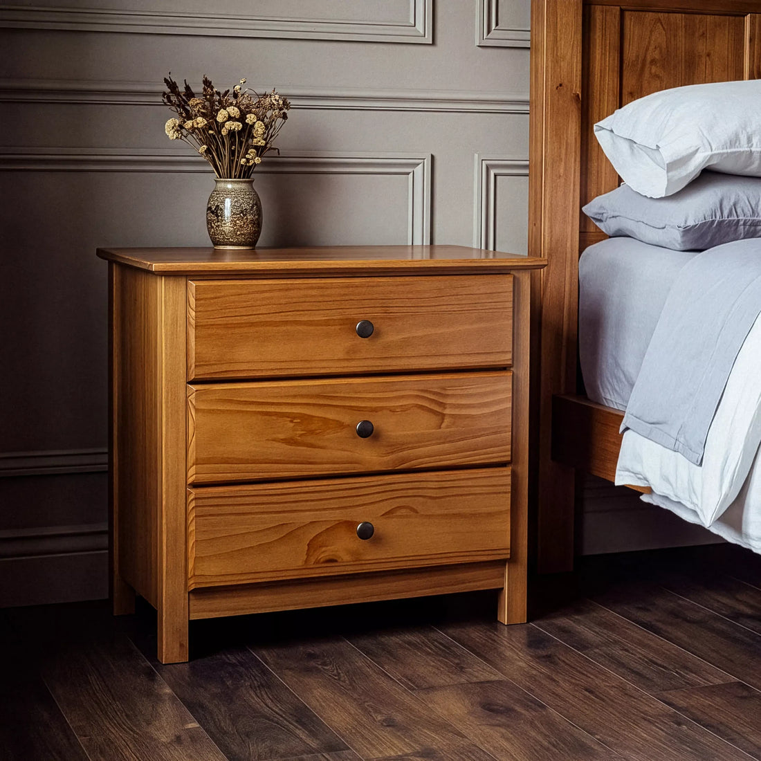 Shaker 3-Drawer Dresser