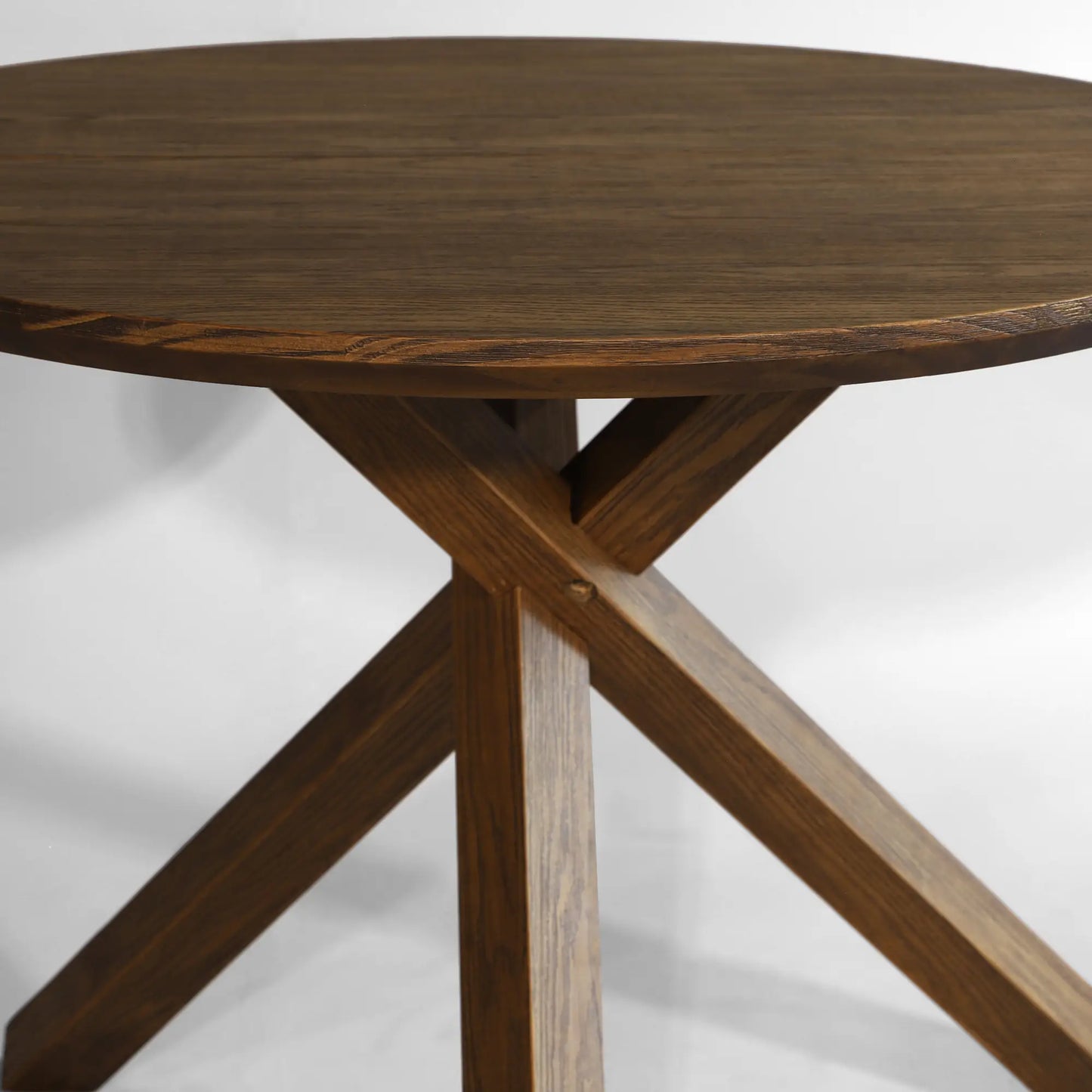 Cascais Round Dining Table