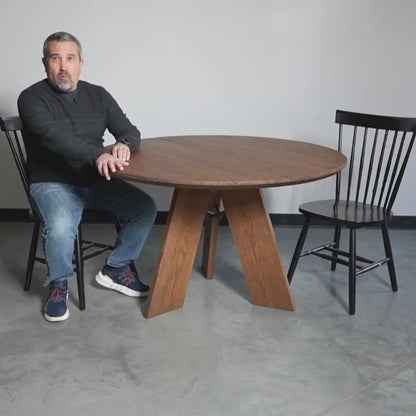 Cascais Round Dining Table